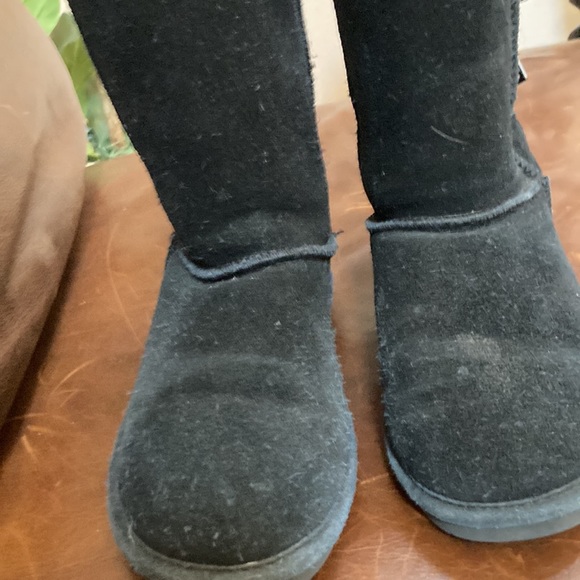 Bear paw  black suede boots size 6 - Picture 2 of 7